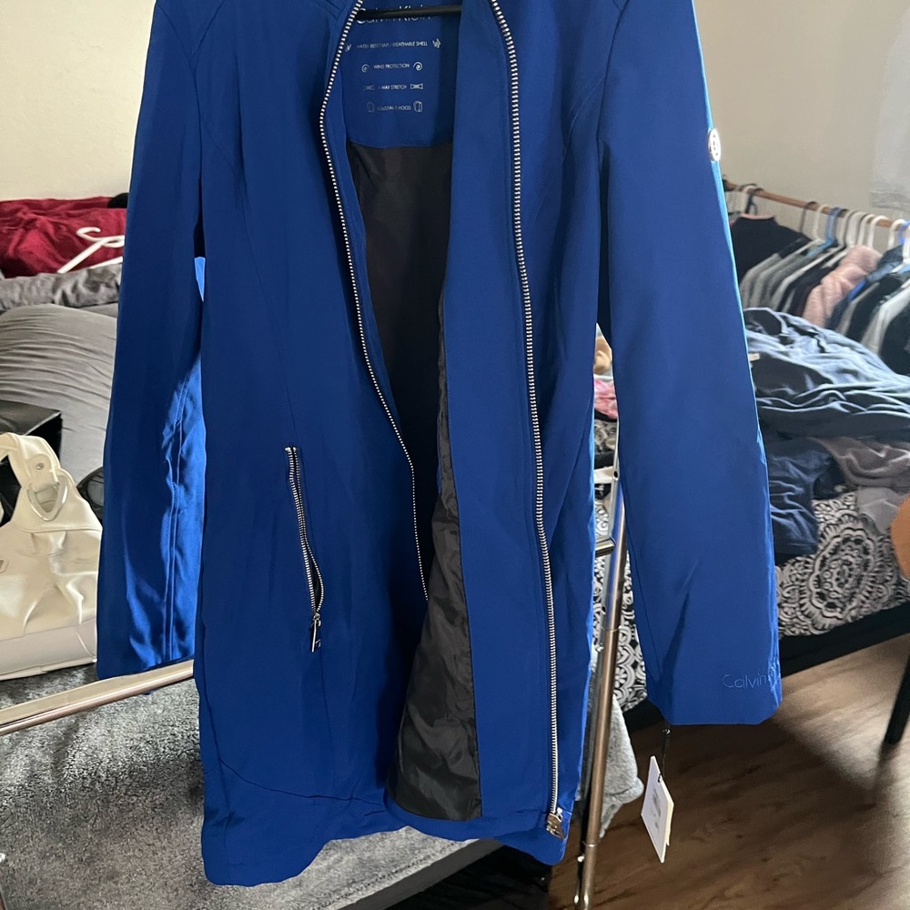 Clothes - Picture 4 of 12